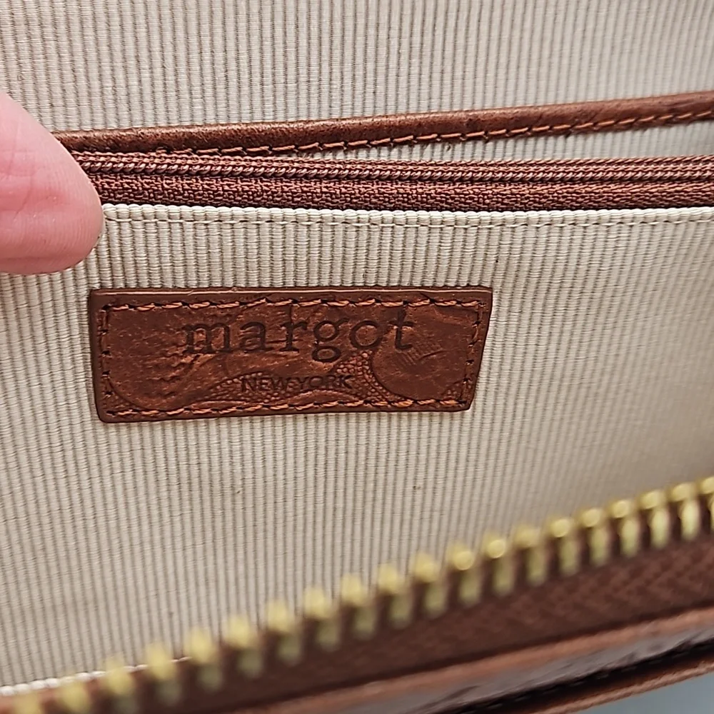 Margot New York Tooled Leather Wallet - Picture 7 of 11